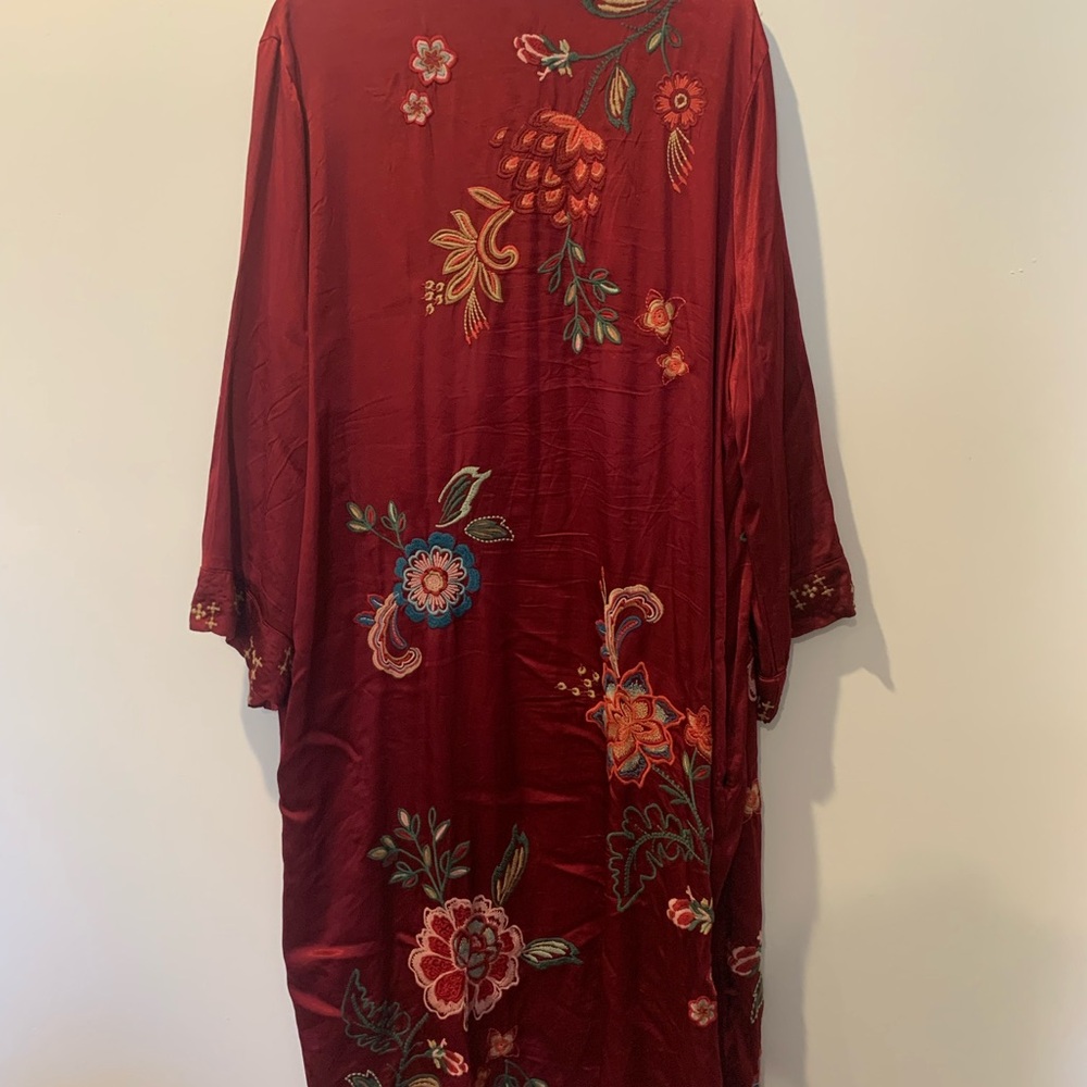 Johnny Was Red Floral Embroidered Kimono/Duster - Picture 10 of 12
